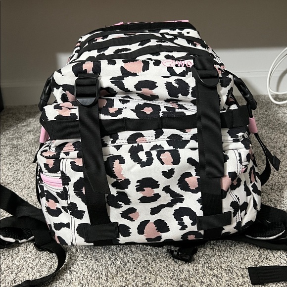 WOLFPAK | 45L BAGPACK LEOPARD PINK - Picture 9 of 9